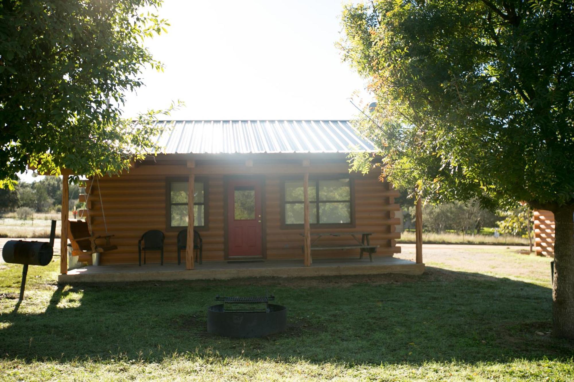 River Bluff Cabins Rio Frio Esterno foto