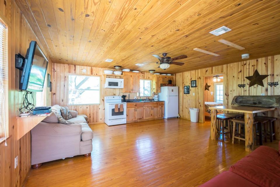 River Bluff Cabins Rio Frio Esterno foto