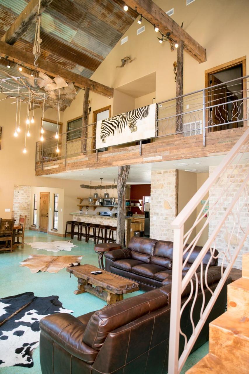 River Bluff Cabins Rio Frio Esterno foto